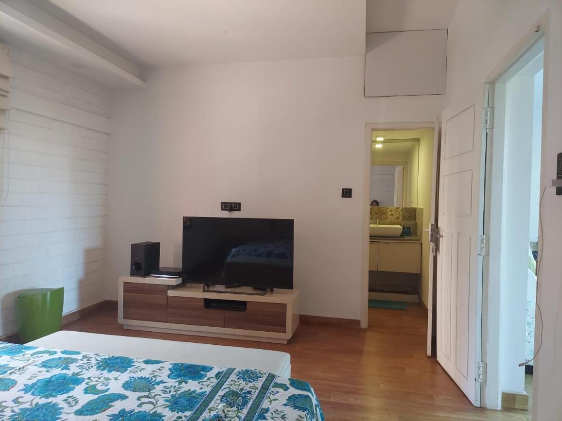 Terrace Abode Apartment มังคาลอร์ ภายนอก รูปภาพ