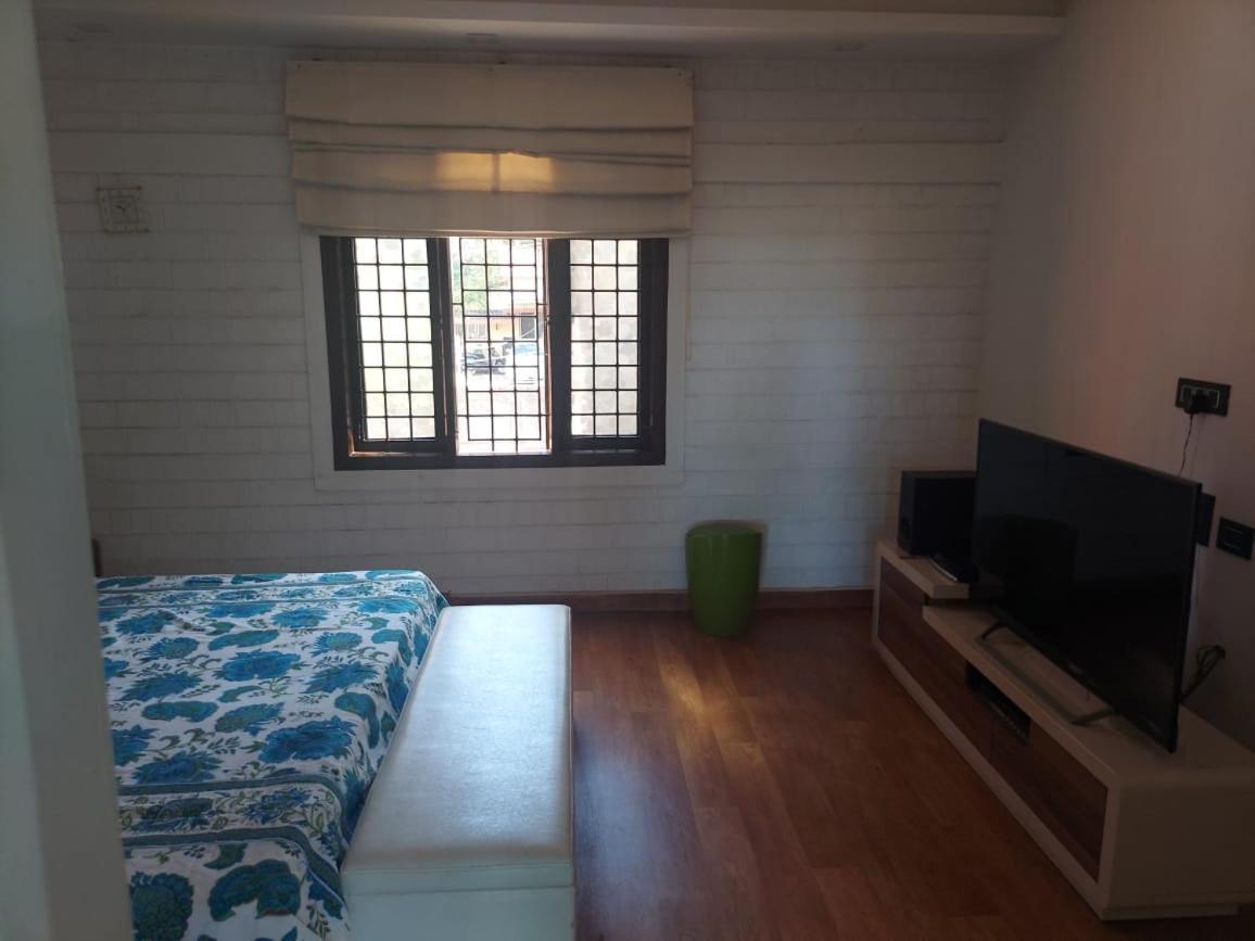 Terrace Abode Apartment มังคาลอร์ ภายนอก รูปภาพ